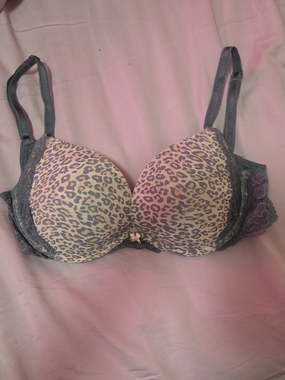 Victoria's Secret Leopard Push-Up Bra in Beige and Gray